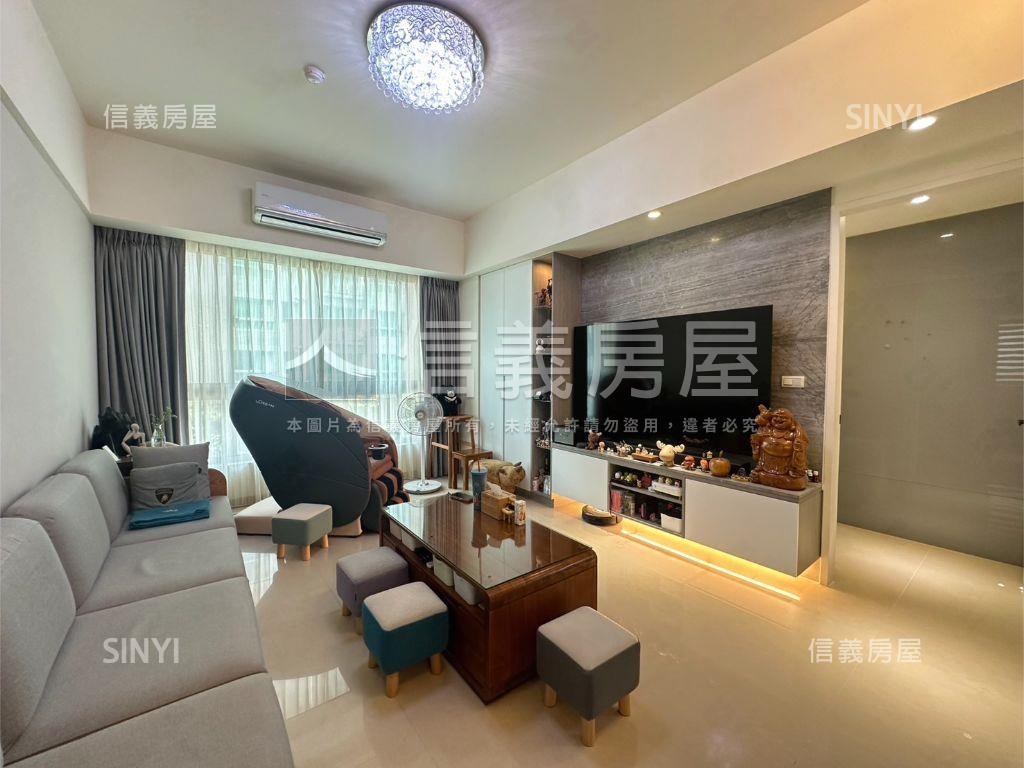 專任竹城新宿美三房車位房屋室內格局與周邊環境