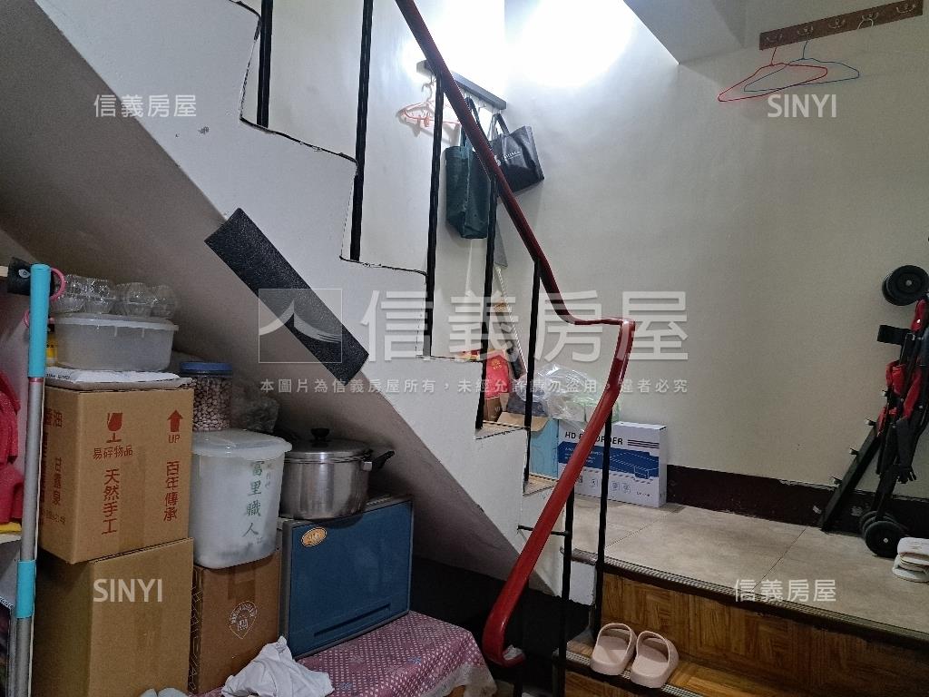 東區精武低總價儚い美透天房屋室內格局與周邊環境