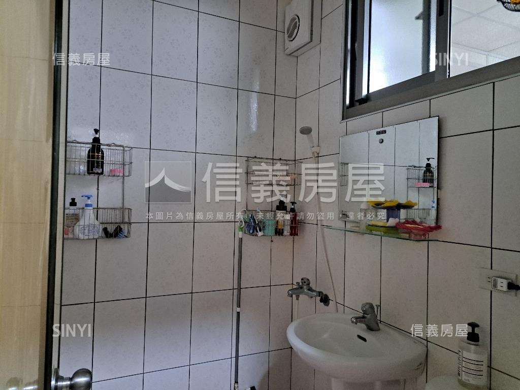 東區精武低總價儚い美透天房屋室內格局與周邊環境