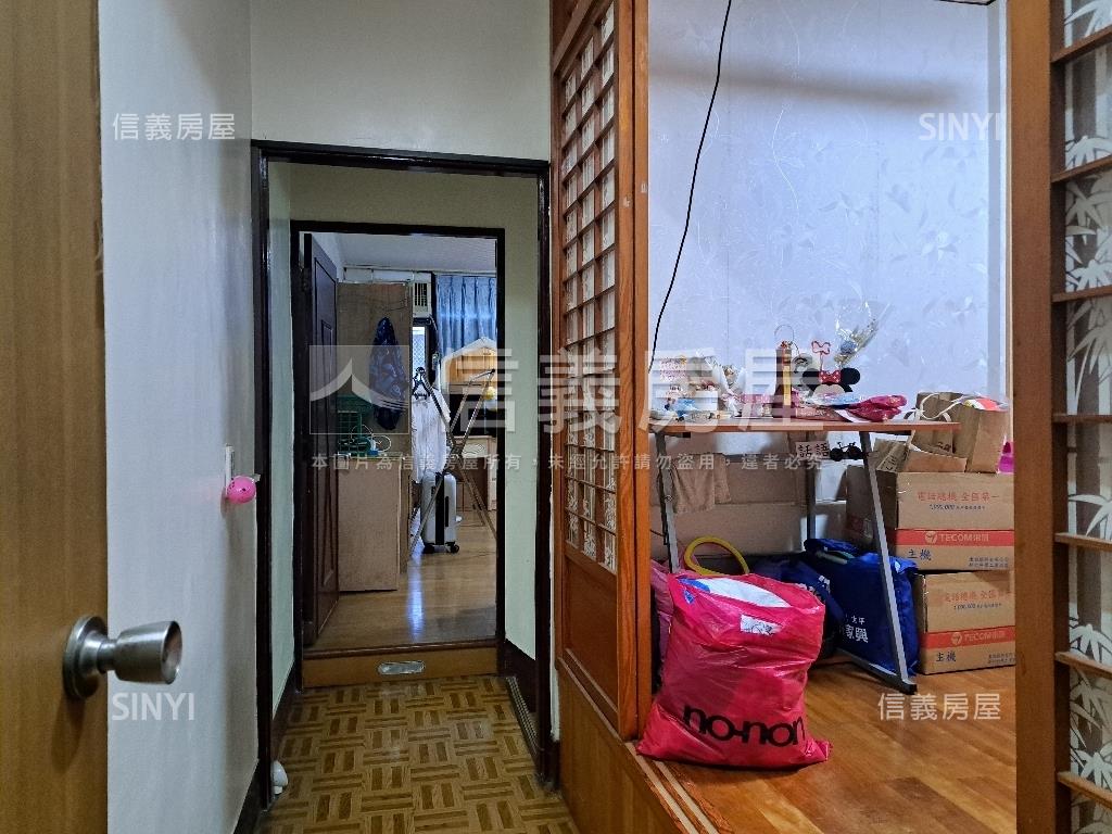 東區精武低總價儚い美透天房屋室內格局與周邊環境