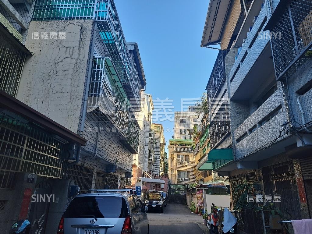 東區精武低總價儚い美透天房屋室內格局與周邊環境