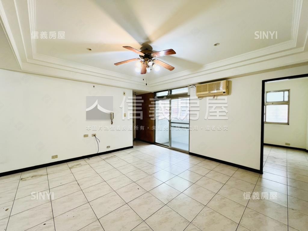 極稀有國泰建設公寓二樓房屋室內格局與周邊環境