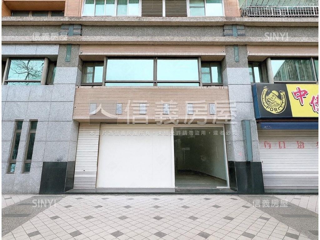 楠梓國中租補習班面寬店面房屋室內格局與周邊環境