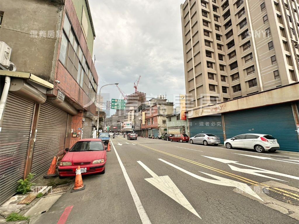 近喜來登輕鬆成家三房房屋室內格局與周邊環境