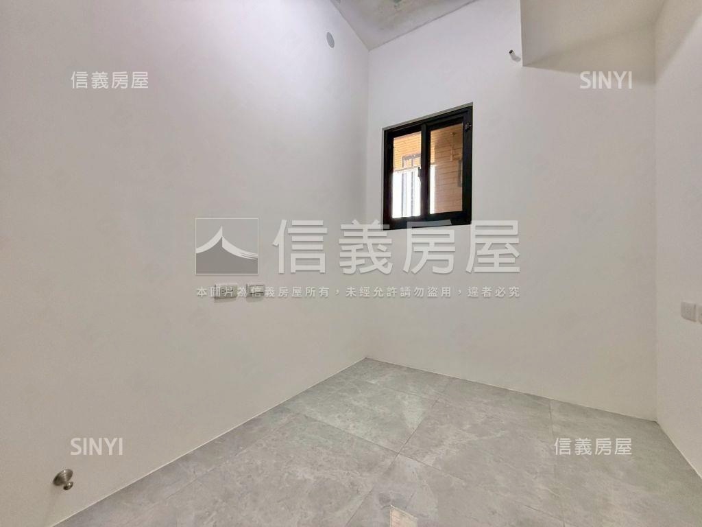 宇成植感高樓兩房平車房屋室內格局與周邊環境