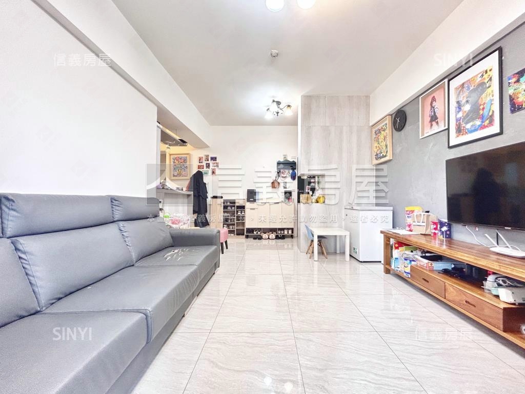 龍長吟３房車位房屋室內格局與周邊環境