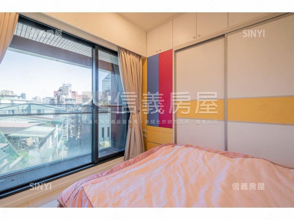 墨花香明亮邊間稀有兩房房屋室內格局與周邊環境