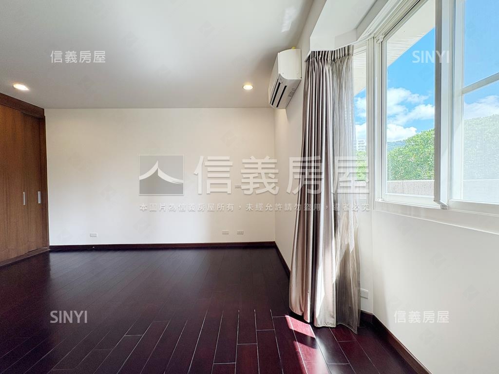 天母磺溪第一排綠景房屋室內格局與周邊環境