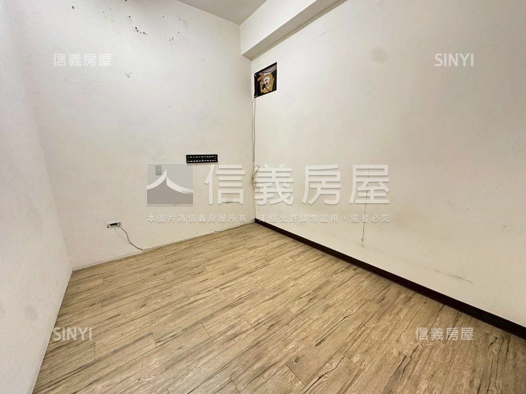 稀有低總價一樓房屋室內格局與周邊環境