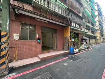 稀有低總價一樓