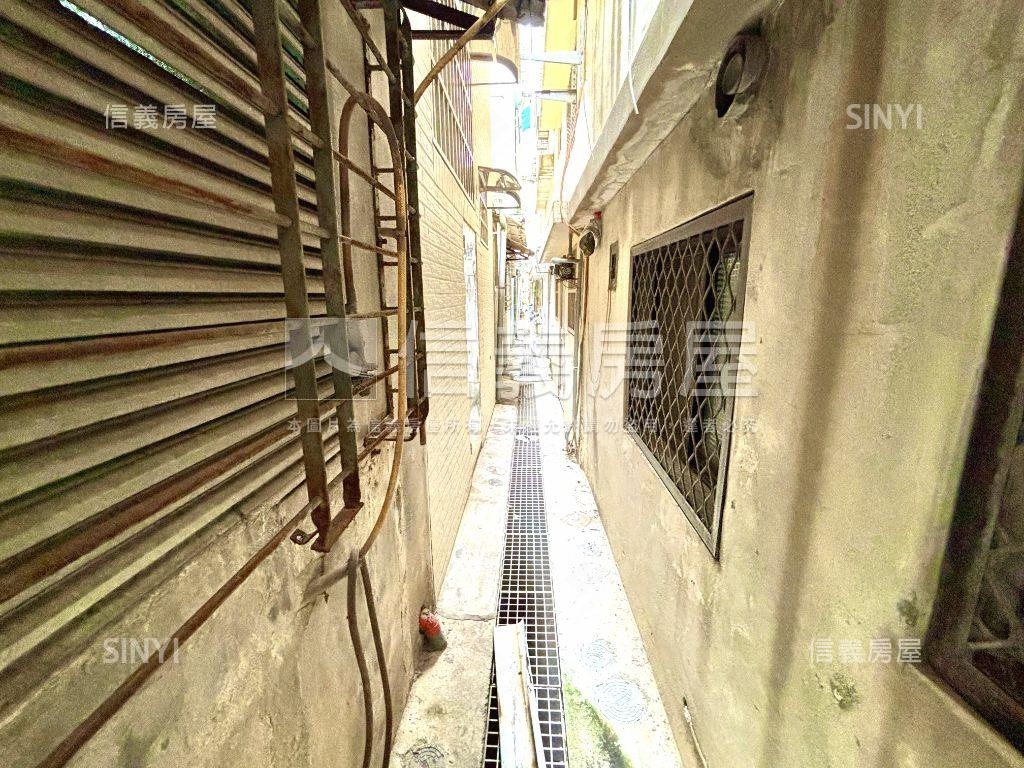 莒光市場面寬透天房屋室內格局與周邊環境