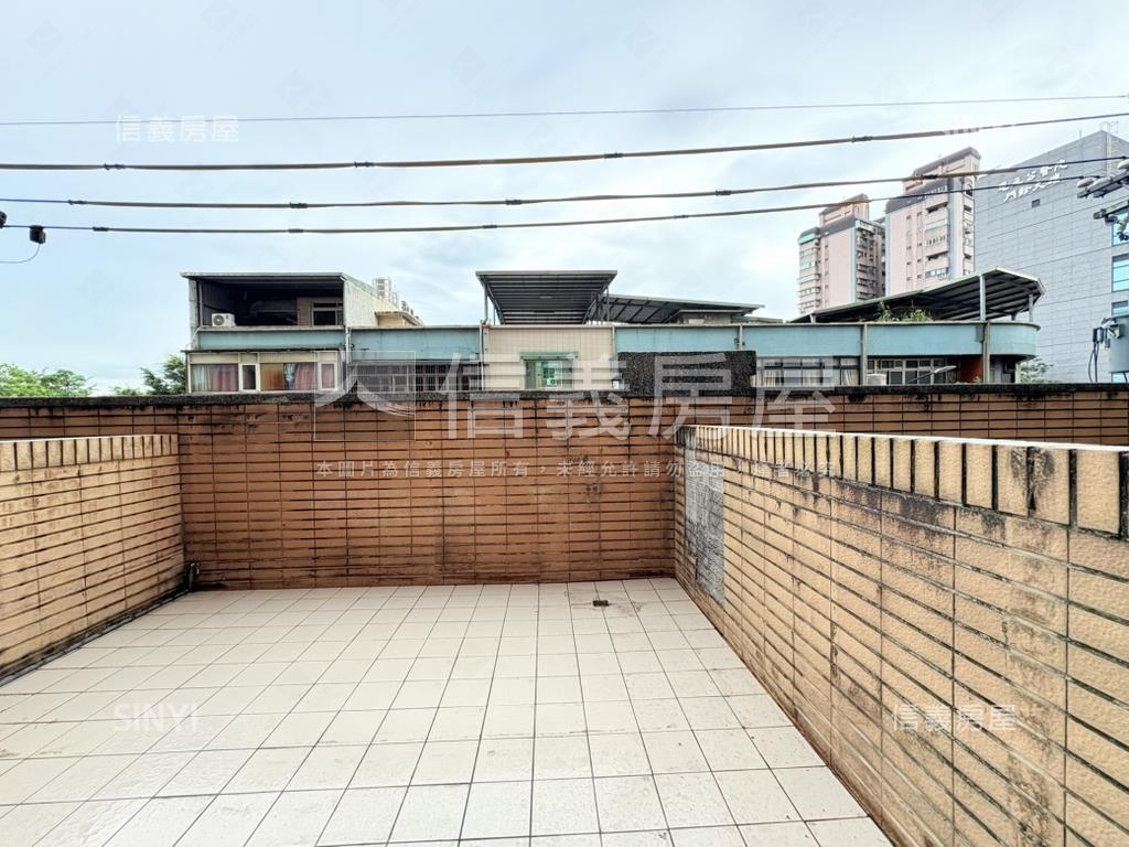 峇里島稀有套房露臺戶房屋室內格局與周邊環境
