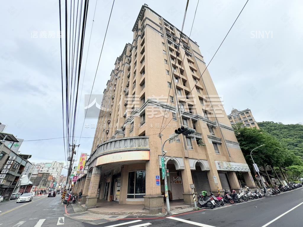 峇里島稀有套房露臺戶房屋室內格局與周邊環境