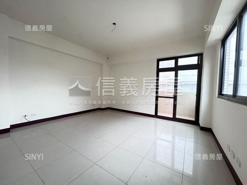 三賢公園旁電梯別墅房屋室內格局與周邊環境