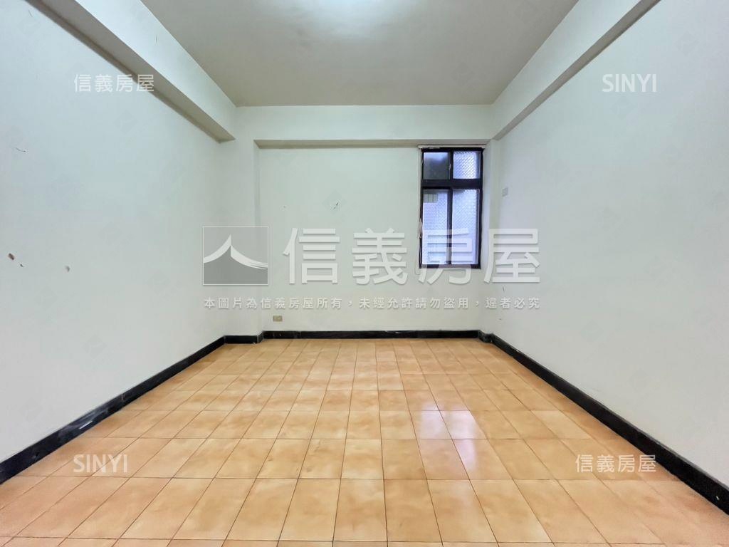 近捷運站四房公寓讚讚房屋室內格局與周邊環境