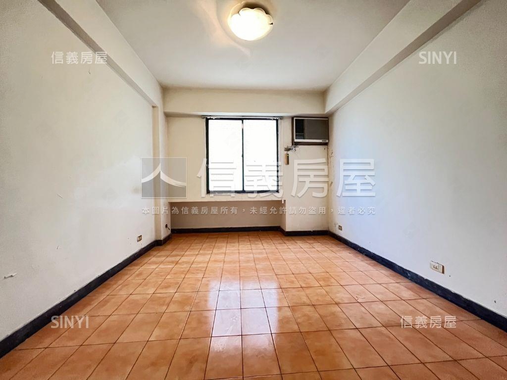 近捷運站四房公寓讚讚房屋室內格局與周邊環境