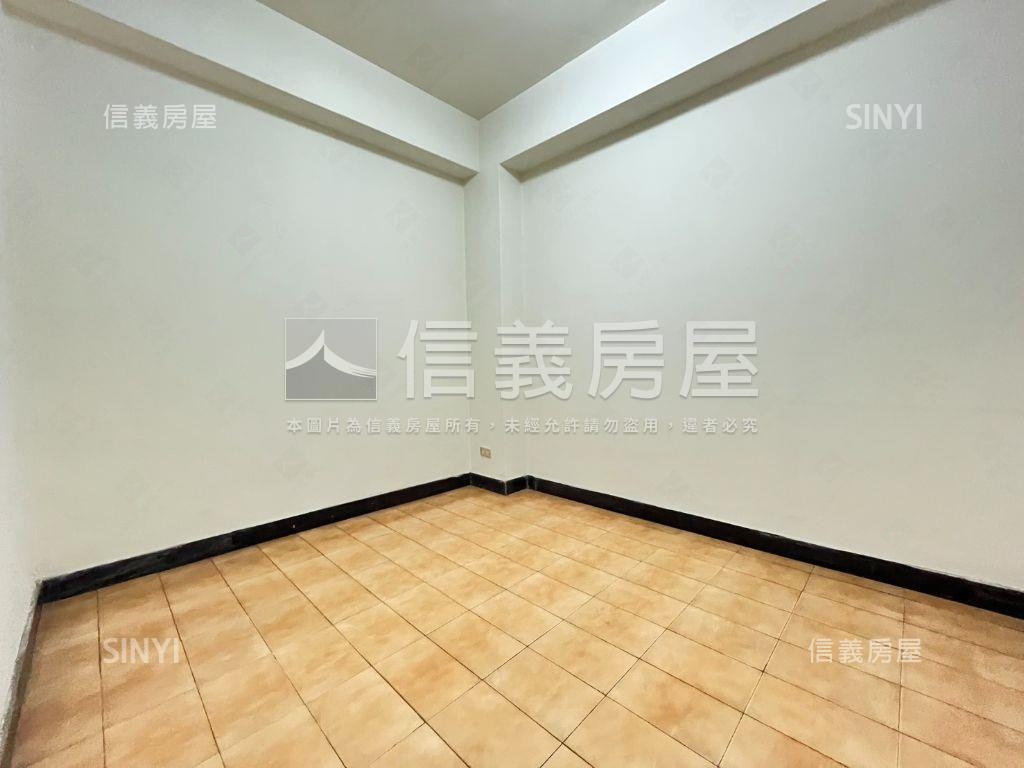 近捷運站四房公寓讚讚房屋室內格局與周邊環境