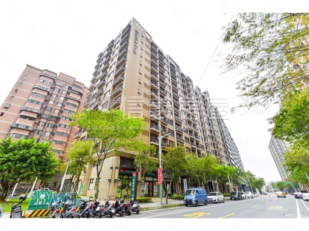 專任。竹城高樓三房車位房屋室內格局與周邊環境