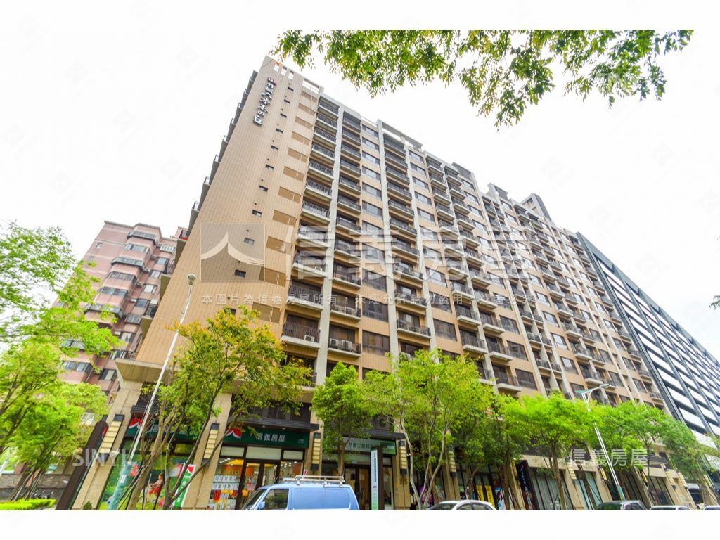 專任。竹城高樓三房車位房屋室內格局與周邊環境