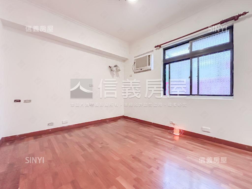 忠孝捷運雙併華廈房屋室內格局與周邊環境