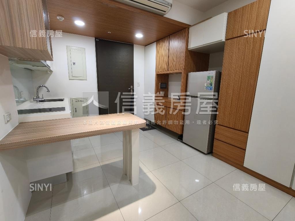 大悅高樓採光美宅房屋室內格局與周邊環境