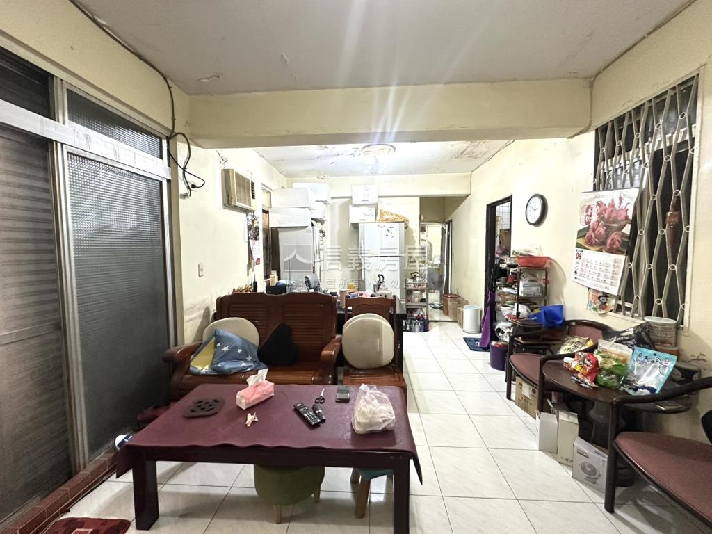 台北花園城一樓免爬梯美寓房屋室內格局與周邊環境