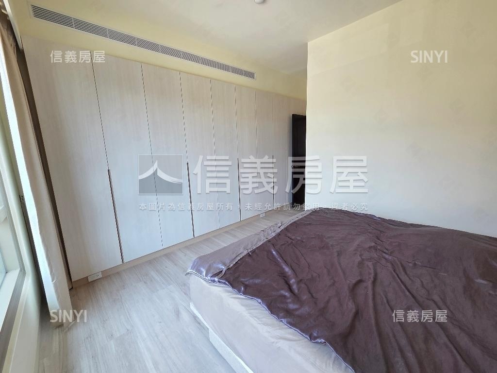 駁二輕軌海揚質感四房平車房屋室內格局與周邊環境