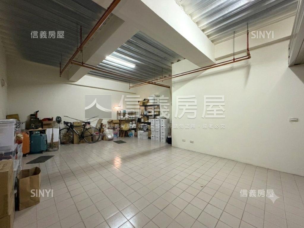 高鐵區穩定收租水琉璃店面房屋室內格局與周邊環境