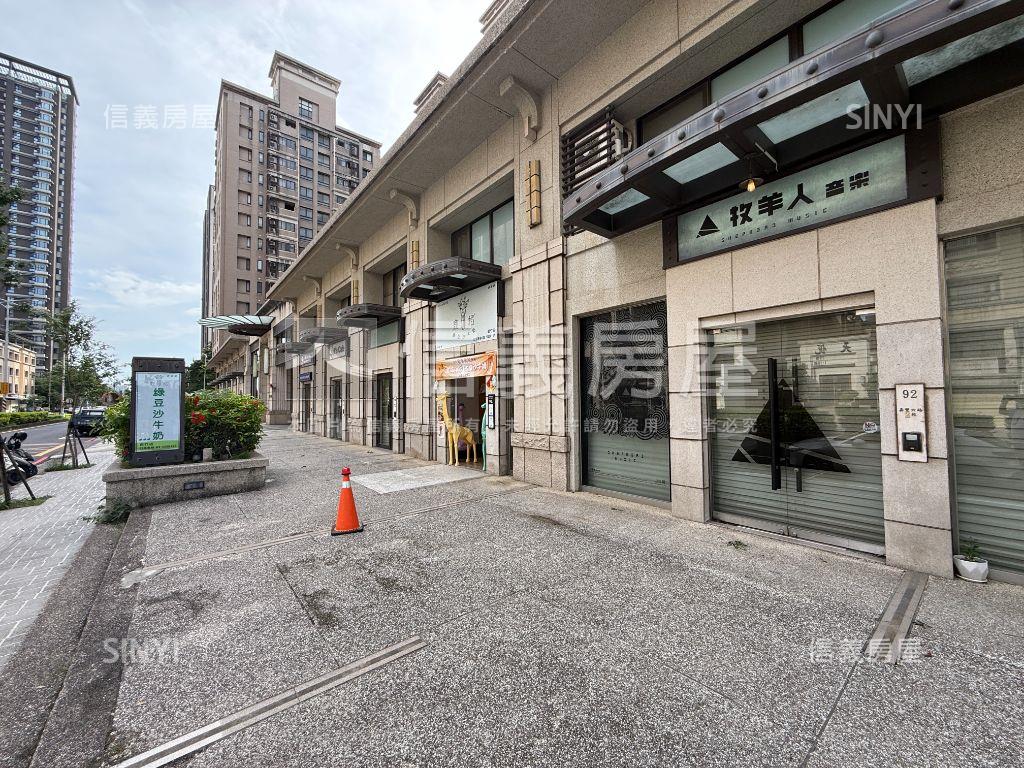 高鐵區穩定收租水琉璃店面房屋室內格局與周邊環境