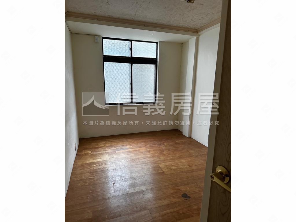 大連路大面寬別墅房屋室內格局與周邊環境