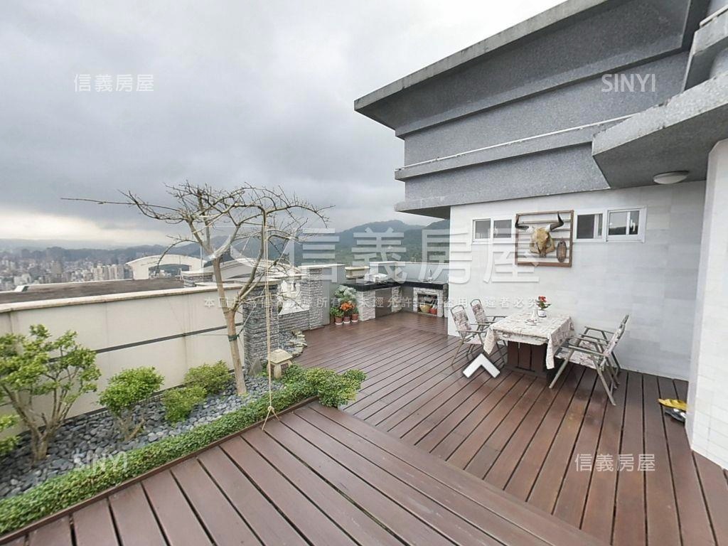 玉上園晶芒匯聚頂樓露臺戶房屋室內格局與周邊環境