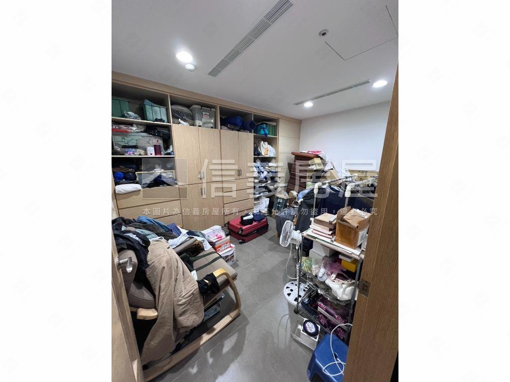 廣陽世家˙稀有雙層戶房屋室內格局與周邊環境