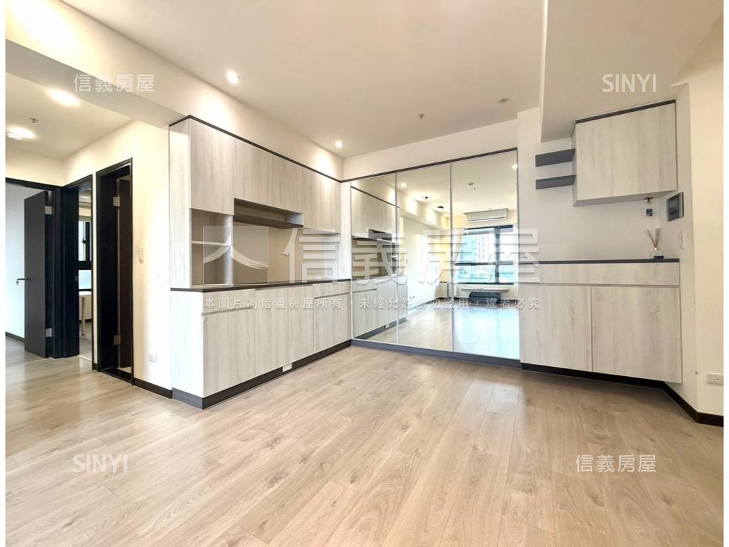 Ａ１９站樂天景觀三房車位房屋室內格局與周邊環境