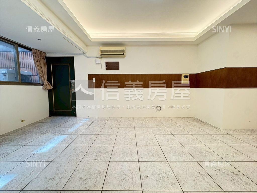 南屯五期四房附車位房屋室內格局與周邊環境