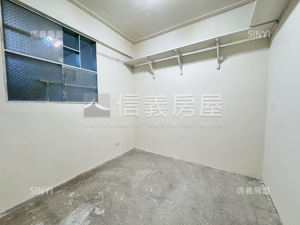 專約和平東附小龍門一樓房屋室內格局與周邊環境