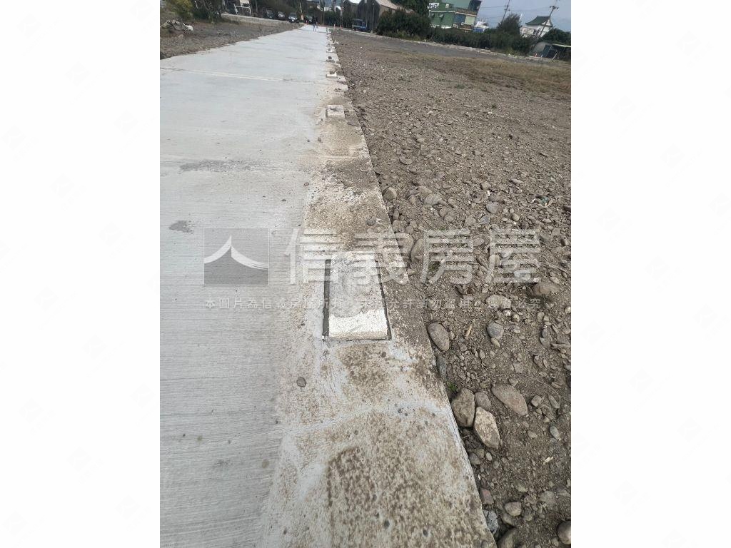 枋寮鄉方正規劃農地２房屋室內格局與周邊環境