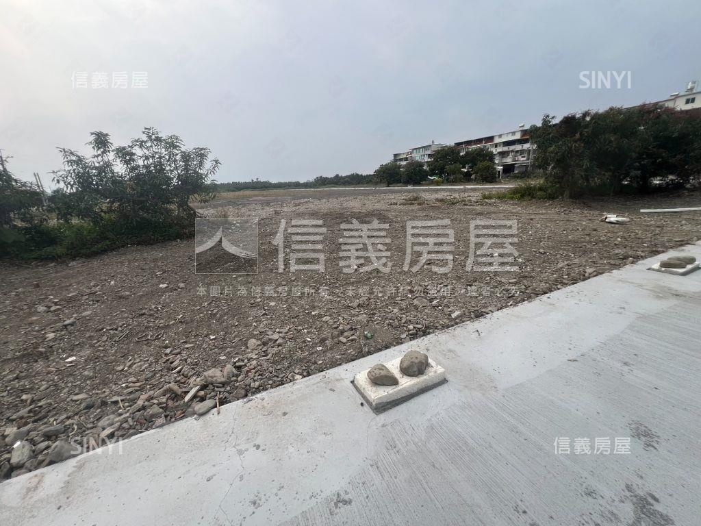 枋寮鄉方正規劃農地２房屋室內格局與周邊環境