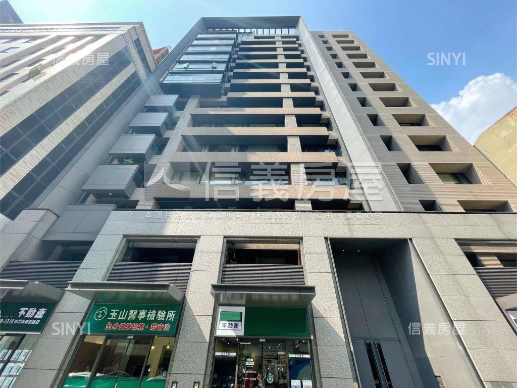 臻藏忠泰極雅緻裝潢露台戶房屋室內格局與周邊環境