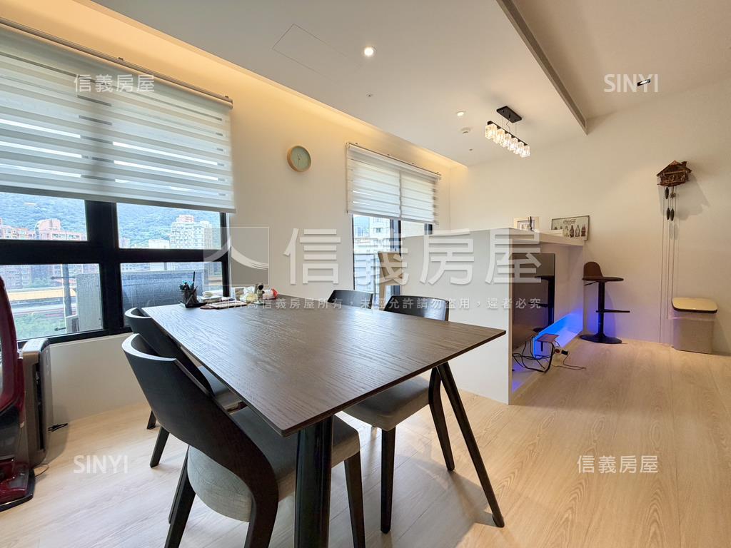 【吾悠】景觀電梯兩房車位房屋室內格局與周邊環境