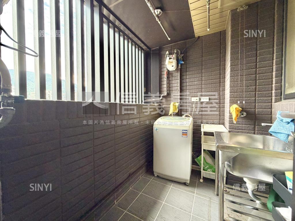【吾悠】景觀電梯兩房車位房屋室內格局與周邊環境