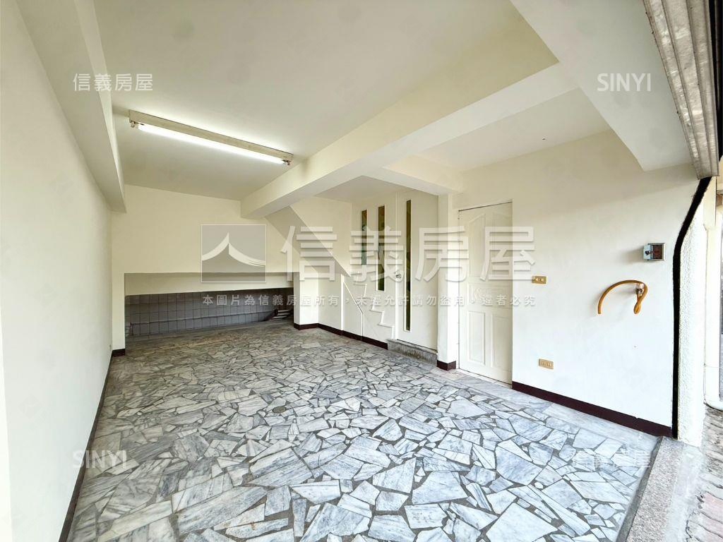 太子路中庭花園採光透天房屋室內格局與周邊環境