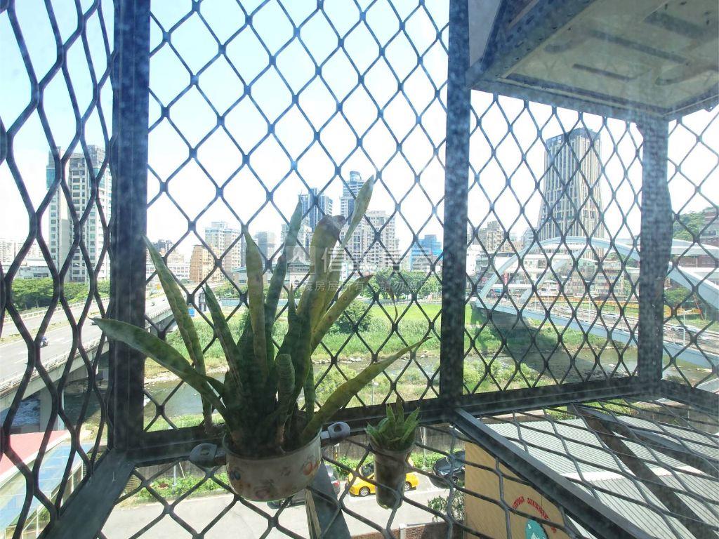 台北公館地蘊無窮大兩房房屋室內格局與周邊環境