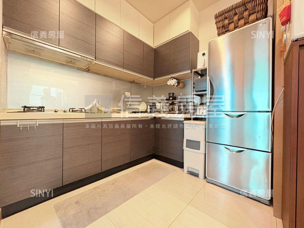 善化｜高樓景觀品味裝潢宅房屋室內格局與周邊環境