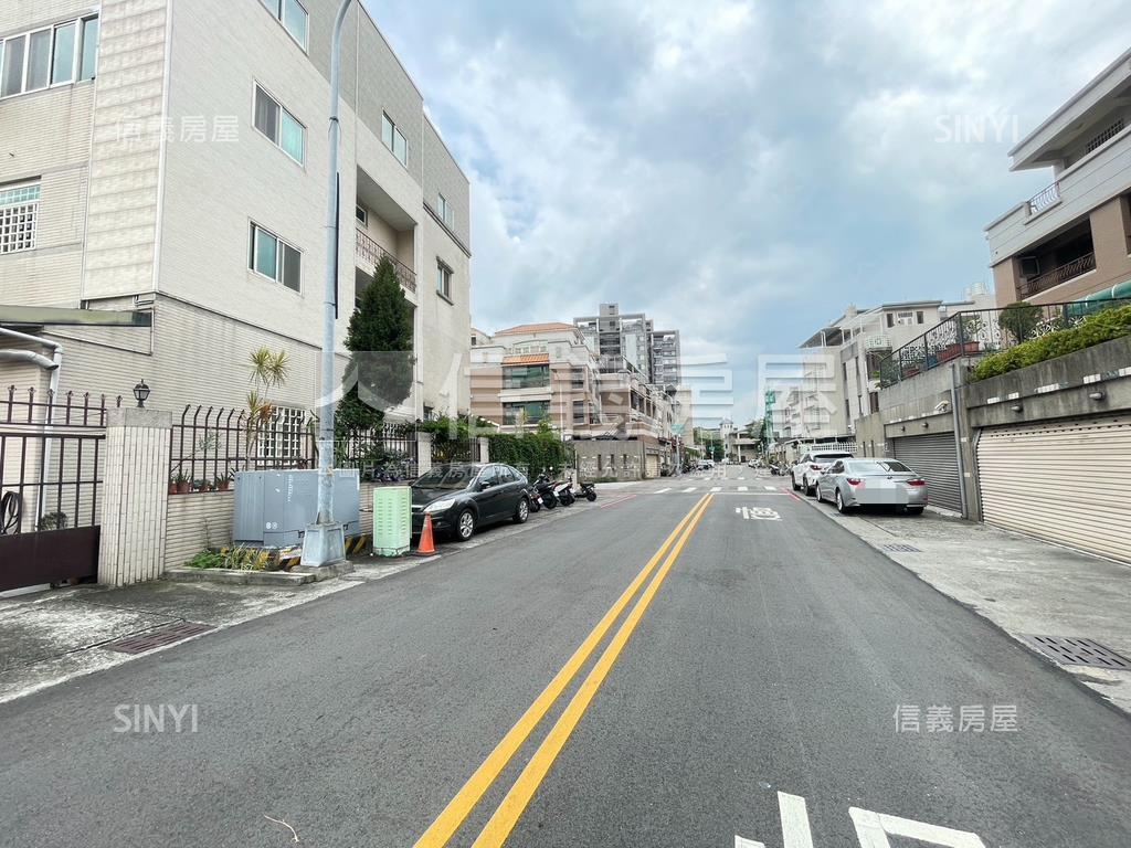 專◆東區震後大地坪別墅房屋室內格局與周邊環境