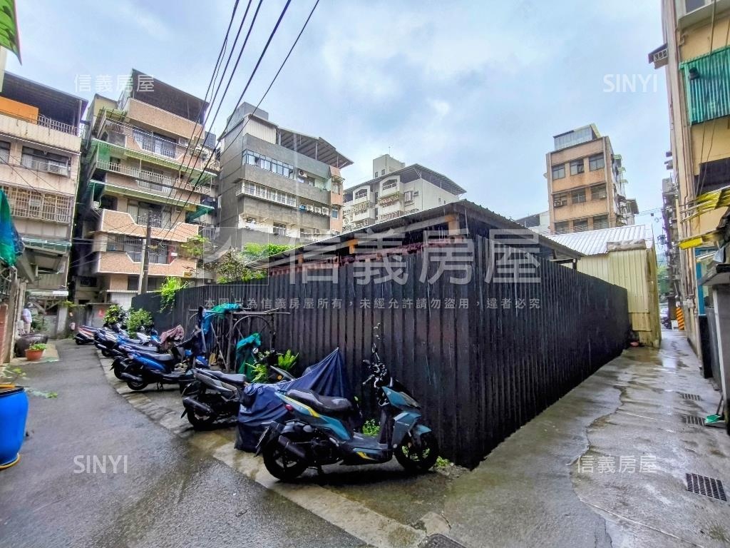 基隆市中正區住宅土地房屋室內格局與周邊環境