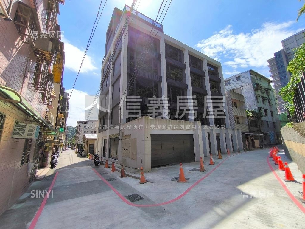 基隆市中正區住宅土地房屋室內格局與周邊環境