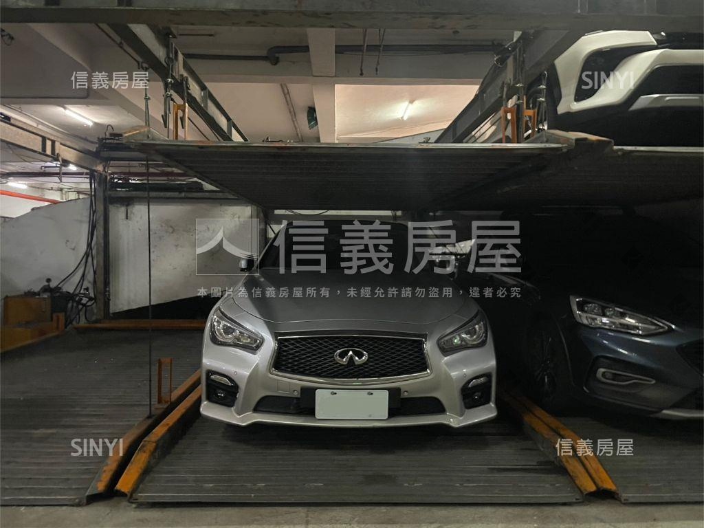 中央路電梯車位華廈房屋室內格局與周邊環境