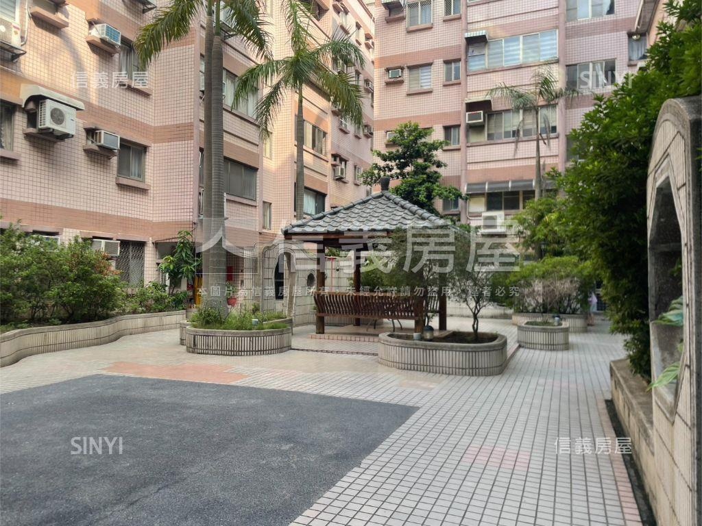中央路電梯車位華廈房屋室內格局與周邊環境