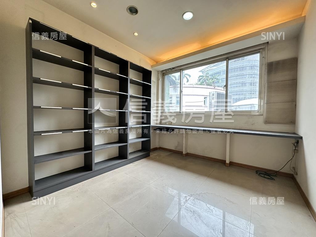 南山中學美宅房屋室內格局與周邊環境