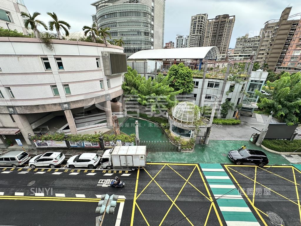 南山中學美宅房屋室內格局與周邊環境